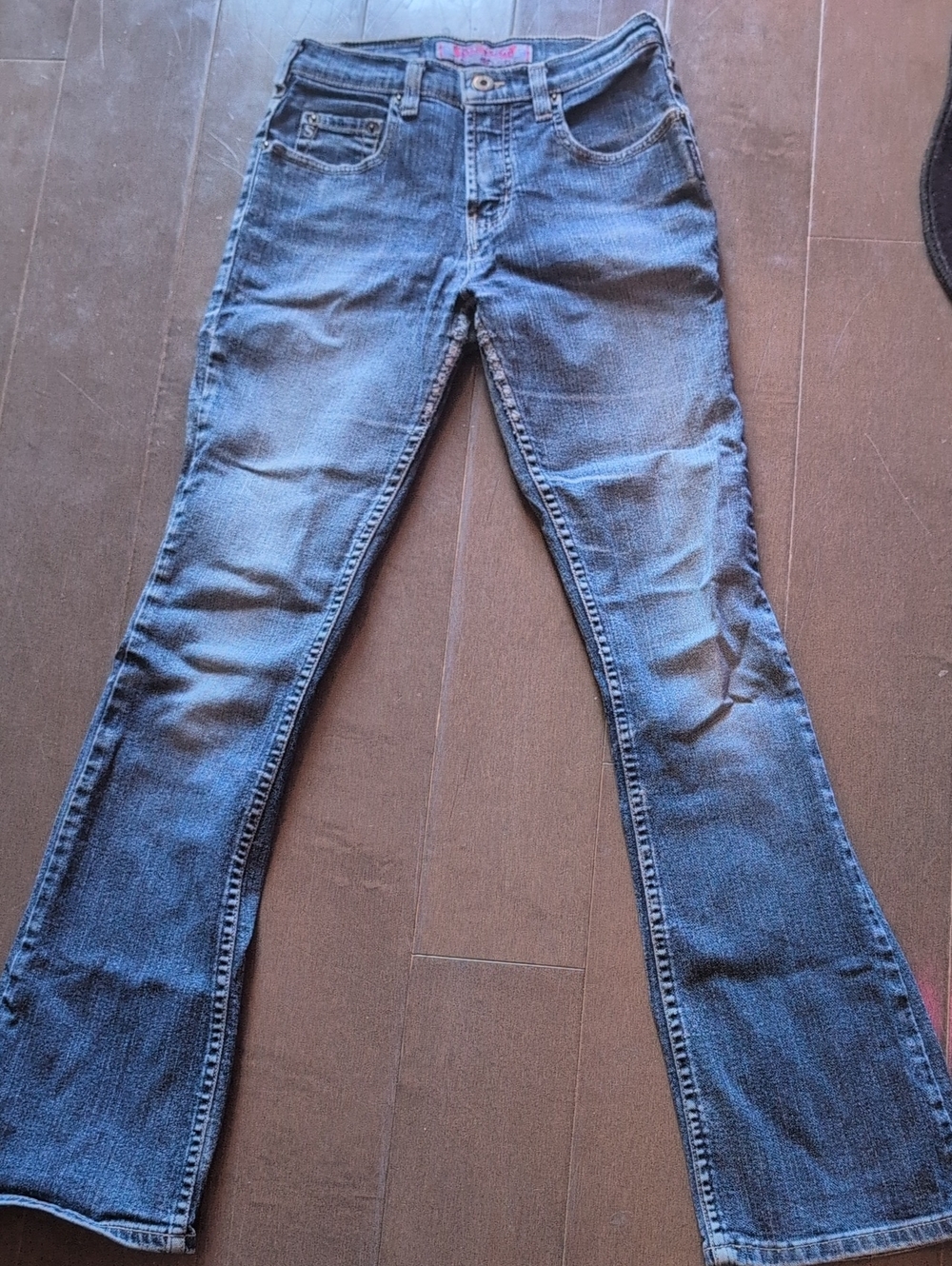 Silver Jeans Women's Flared Blue Jeans